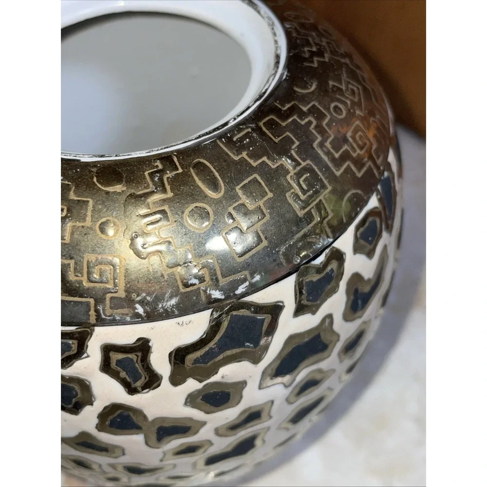 Vintage Macau Stamped‎ - Bud Vase Black & Gold Leopard Print